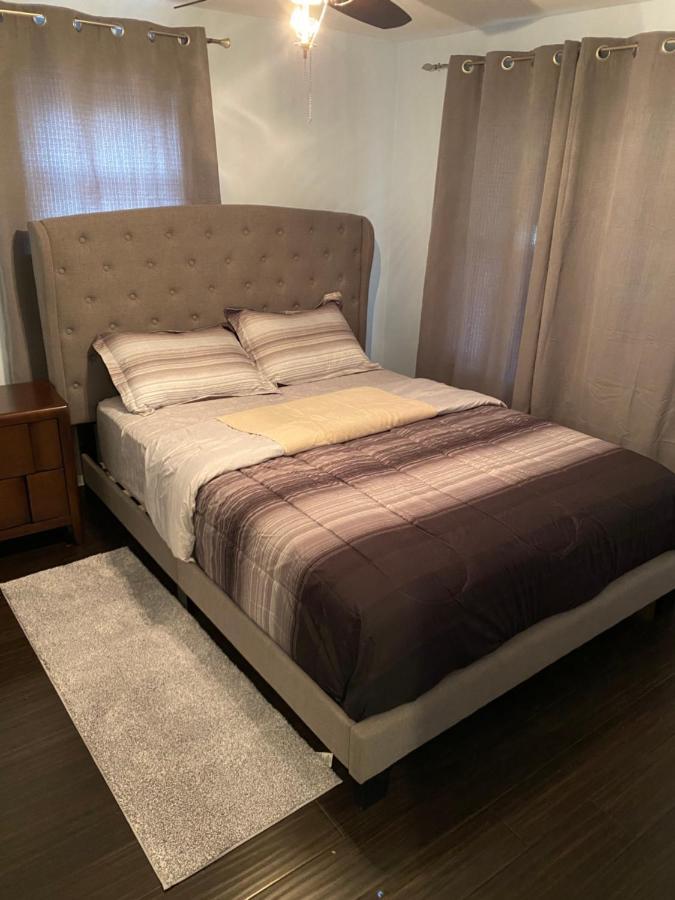 Windsor Airport Room Accommodation Esterno foto